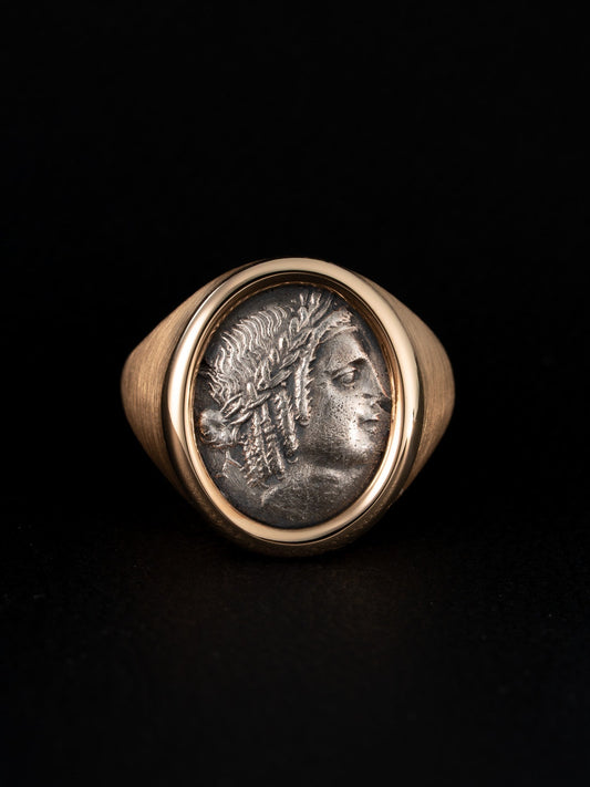 MONOLITH Coin Signet Ring -Apolloのご紹介