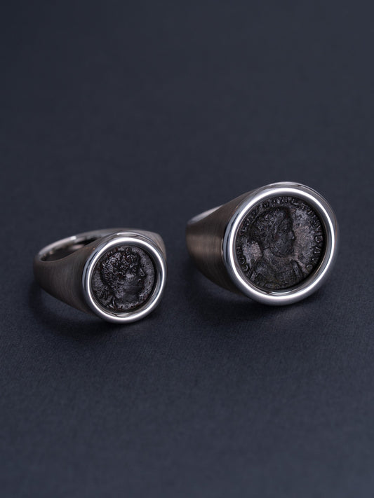MONOLITH Coin Signet Ring -Constantinus I
