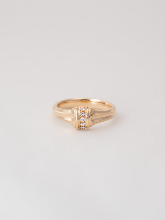Column Diamond Ring