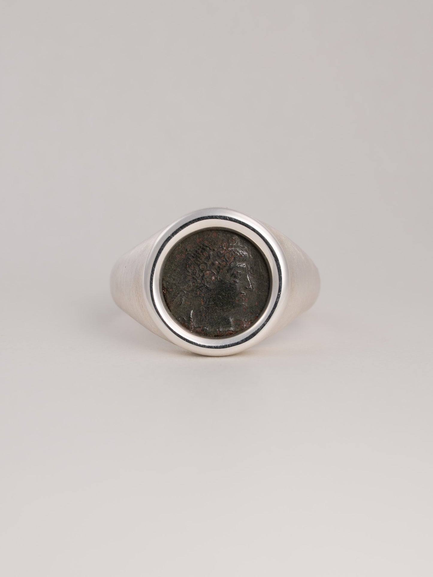 MONOLITH Coin Signet Ring -Constantinus I