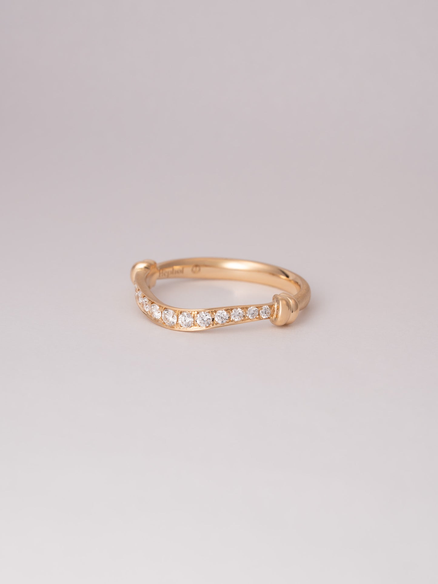 Span Diamond Ring