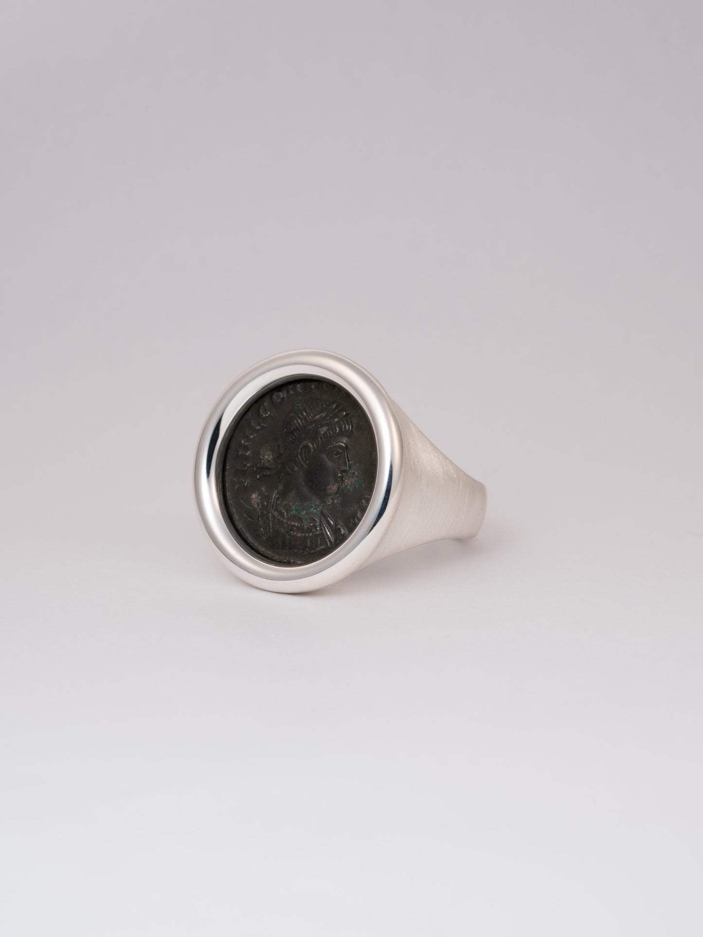 MONOLITH Coin Signet Ring -Constantius Ⅱ