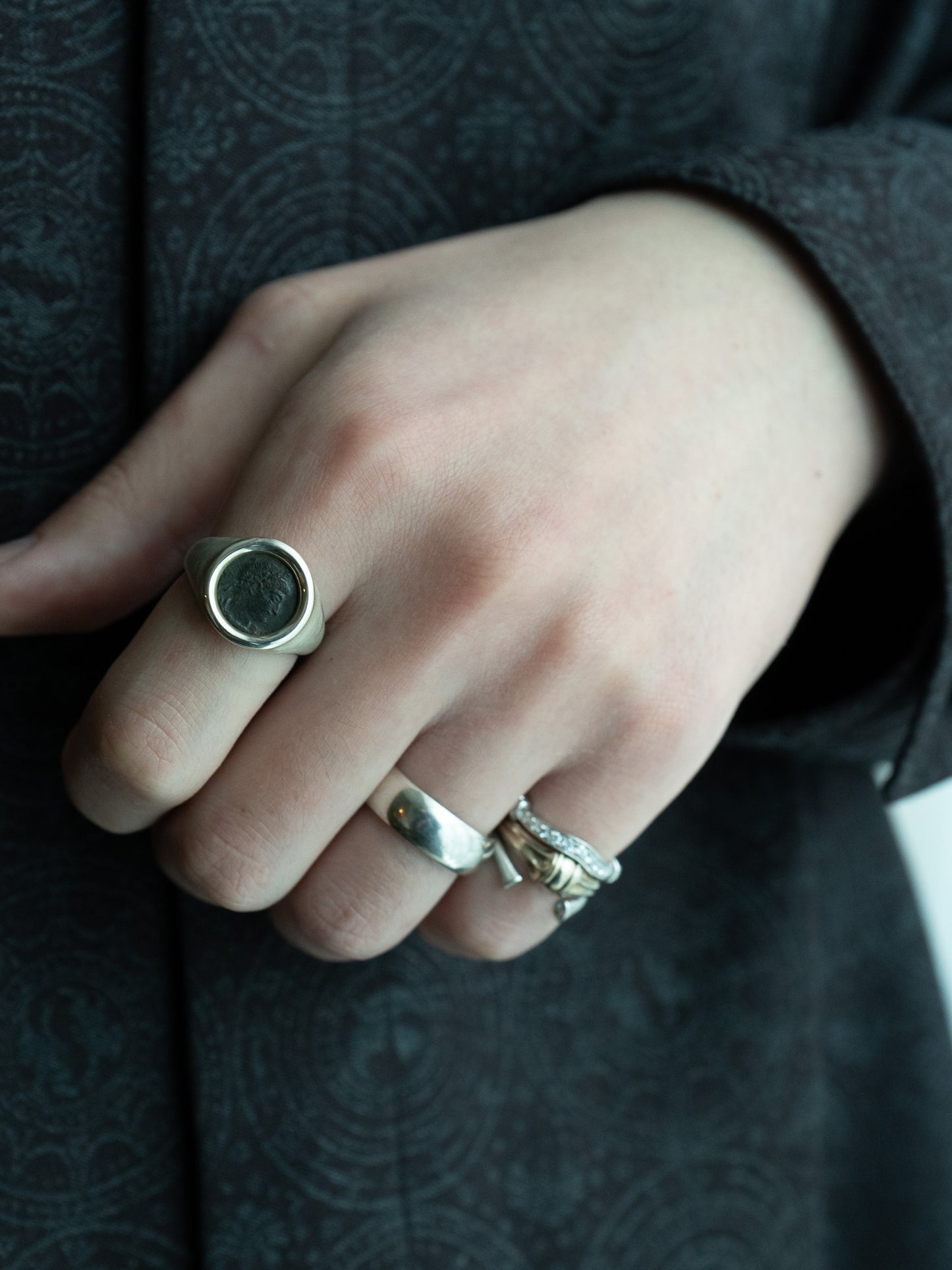 MONOLITH Coin Signet Ring -Constantinus I