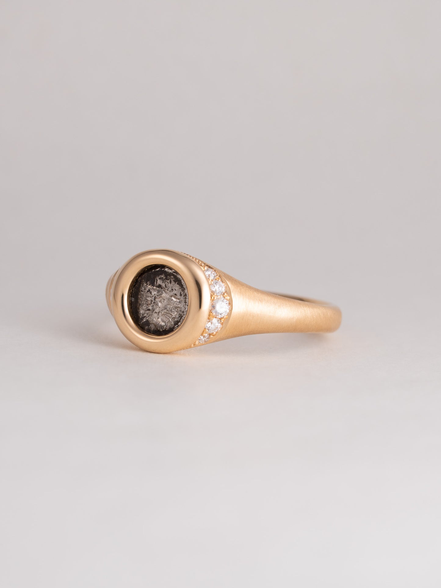 MONOLITH Coin Signet Ring -Tetartemorion
