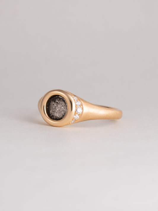 MONOLITH Coin Signet Ring -Tetartemorion