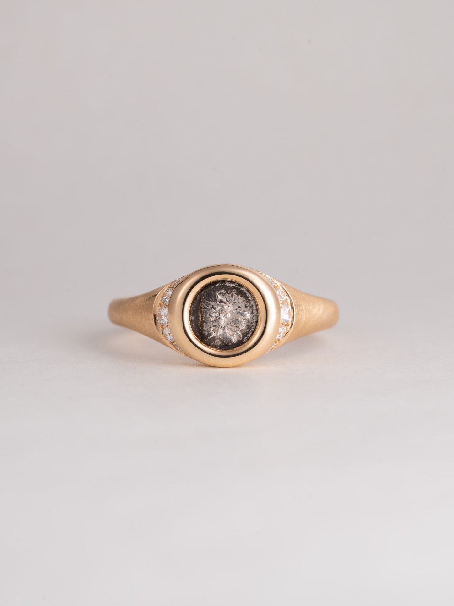 MONOLITH Coin Signet Ring -Tetartemorion