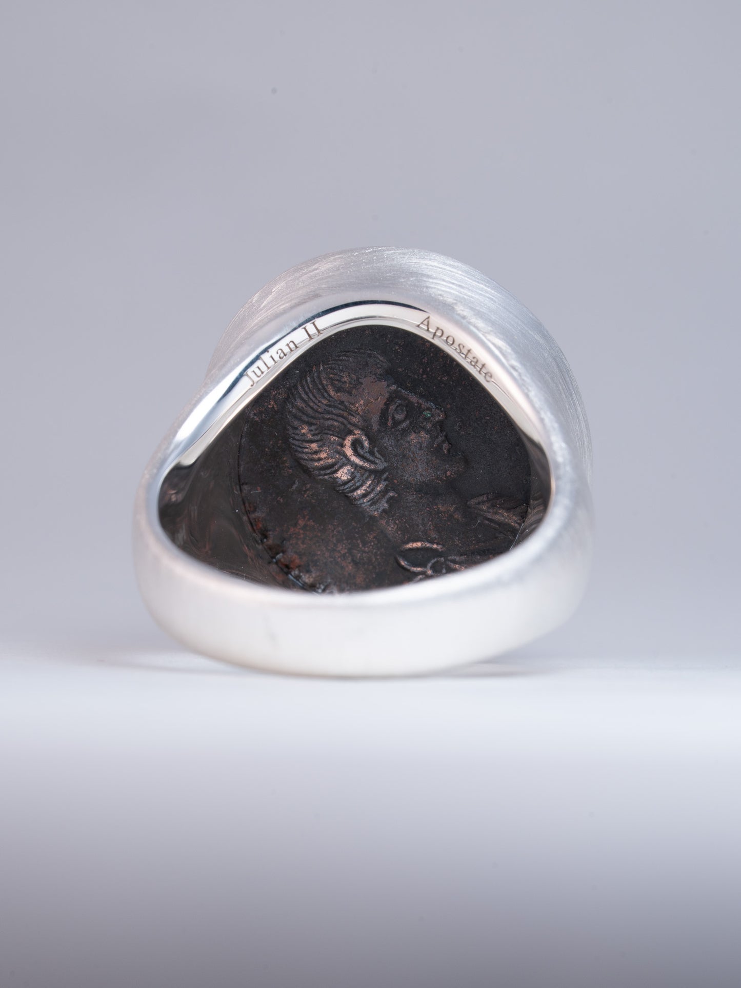 MONOLITH Coin Signet Ring -JulianusⅡ