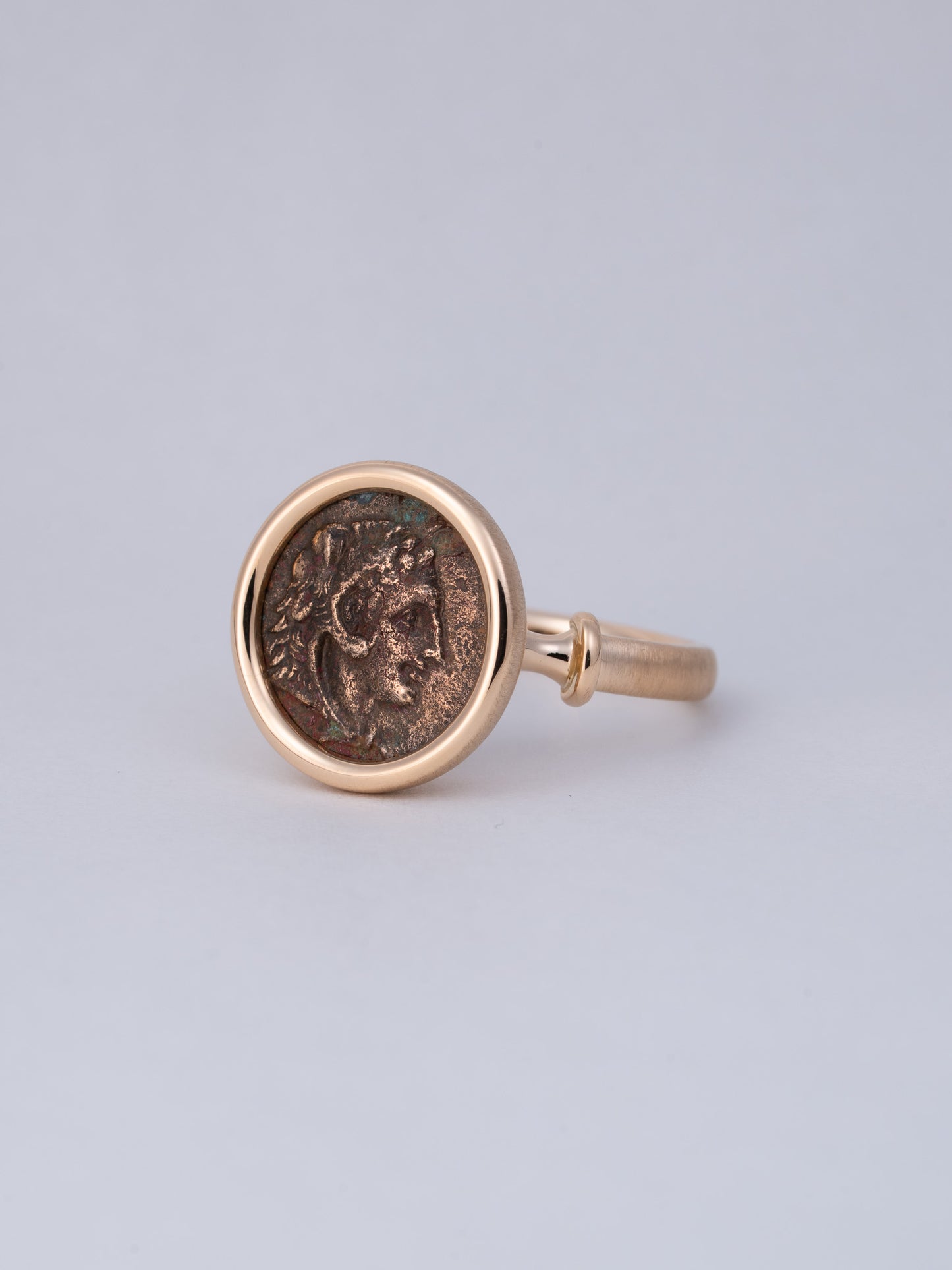 PLINTH Coin Ring -Hercules