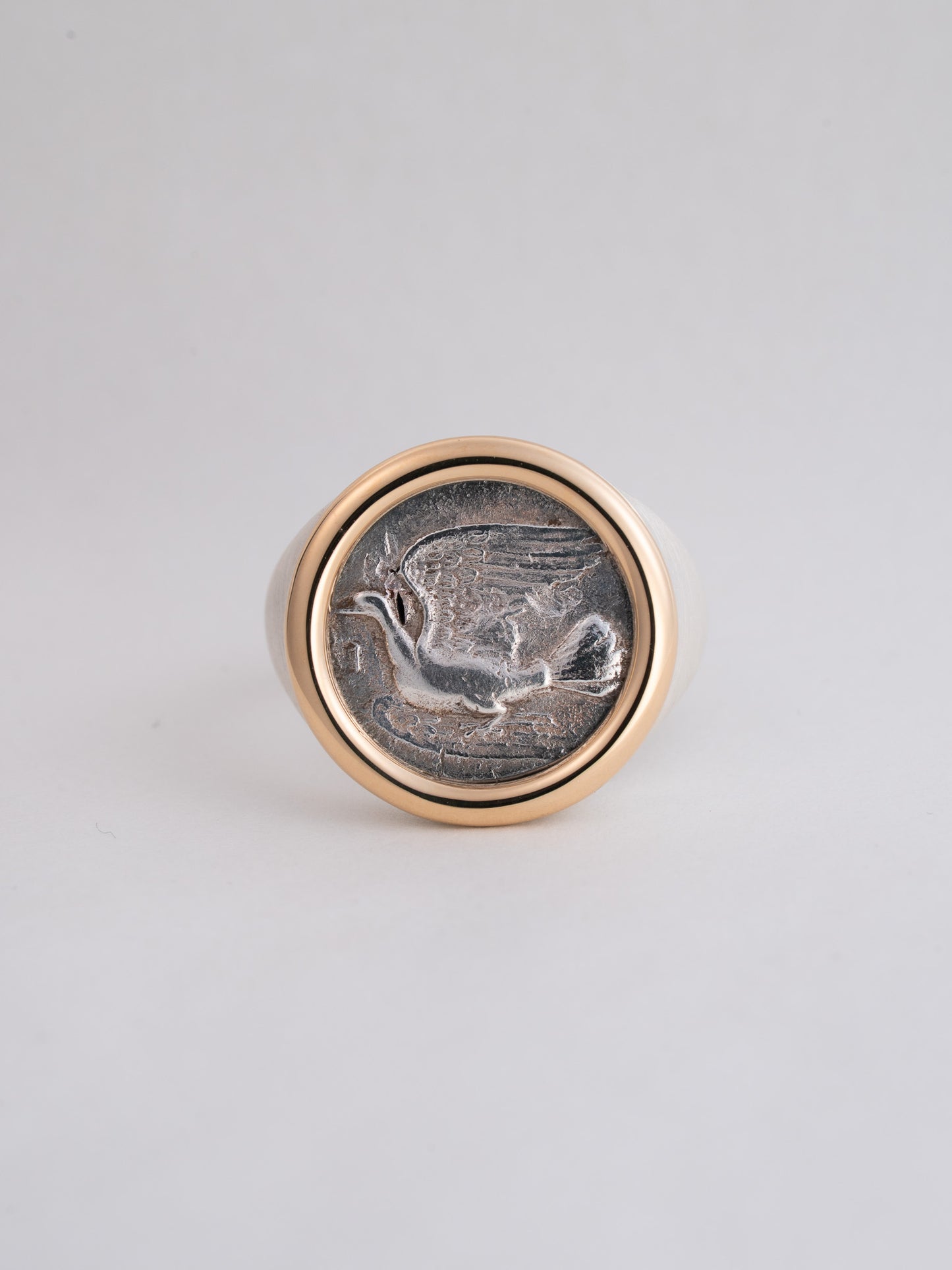 MONOLITH Coin Signet Ring -Dove / Chimaera