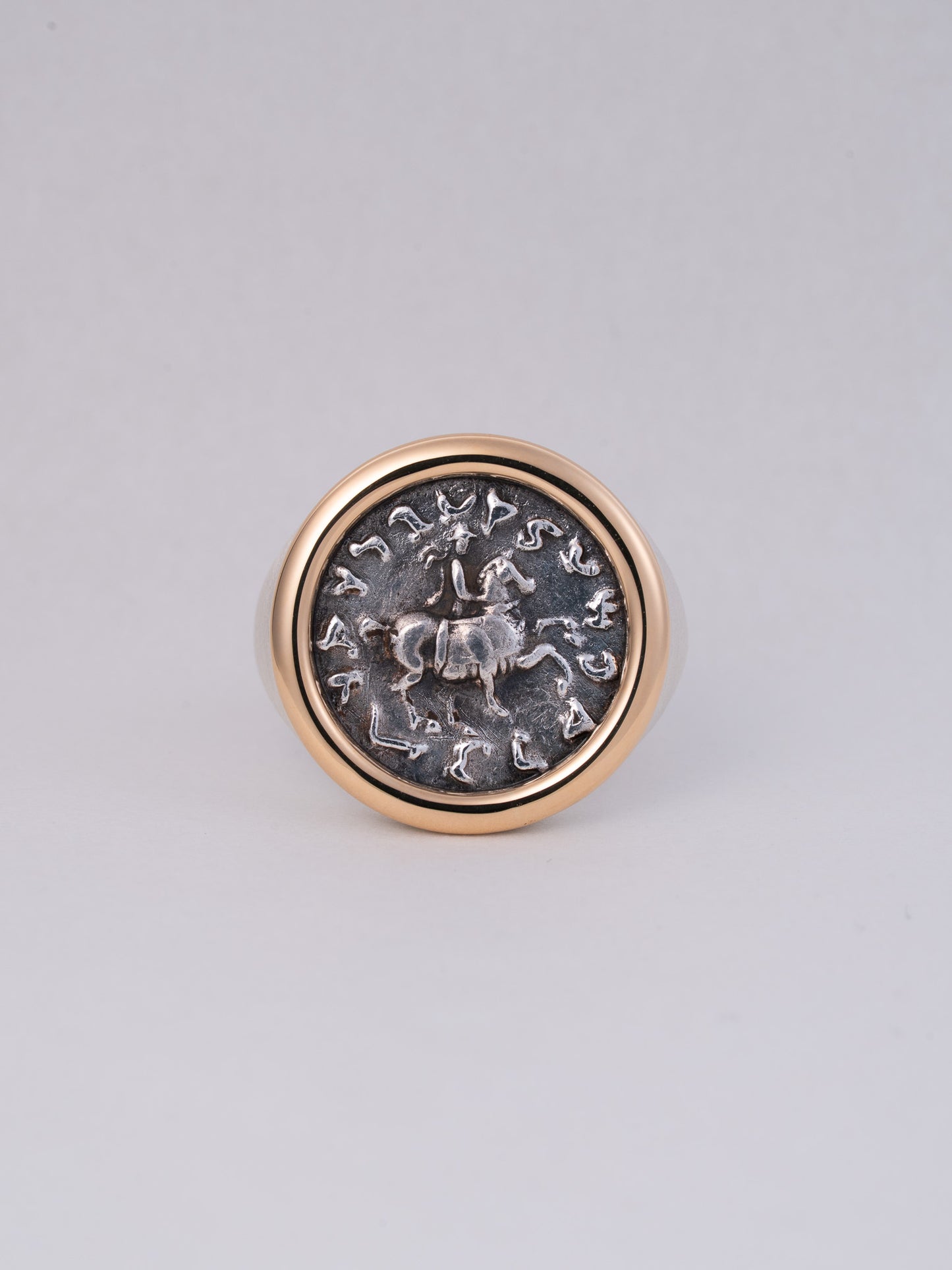 MONOLITH Coin Ring -Antimachos II / Nike