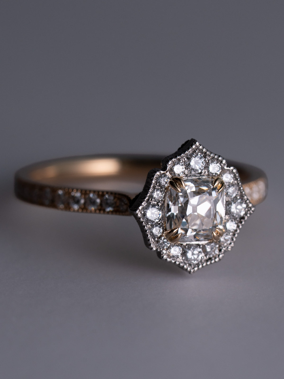 Anthemion Ring