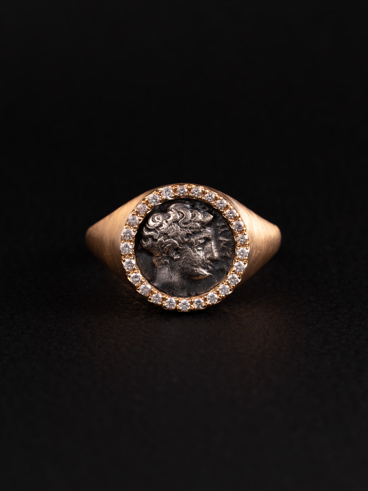 MONOLITH Coin Signet Ring -Lacydon