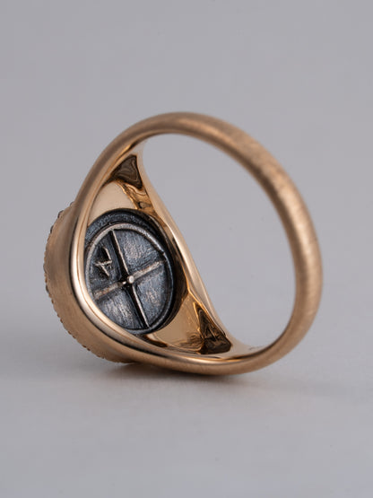MONOLITH Coin Signet Ring -Lacydon
