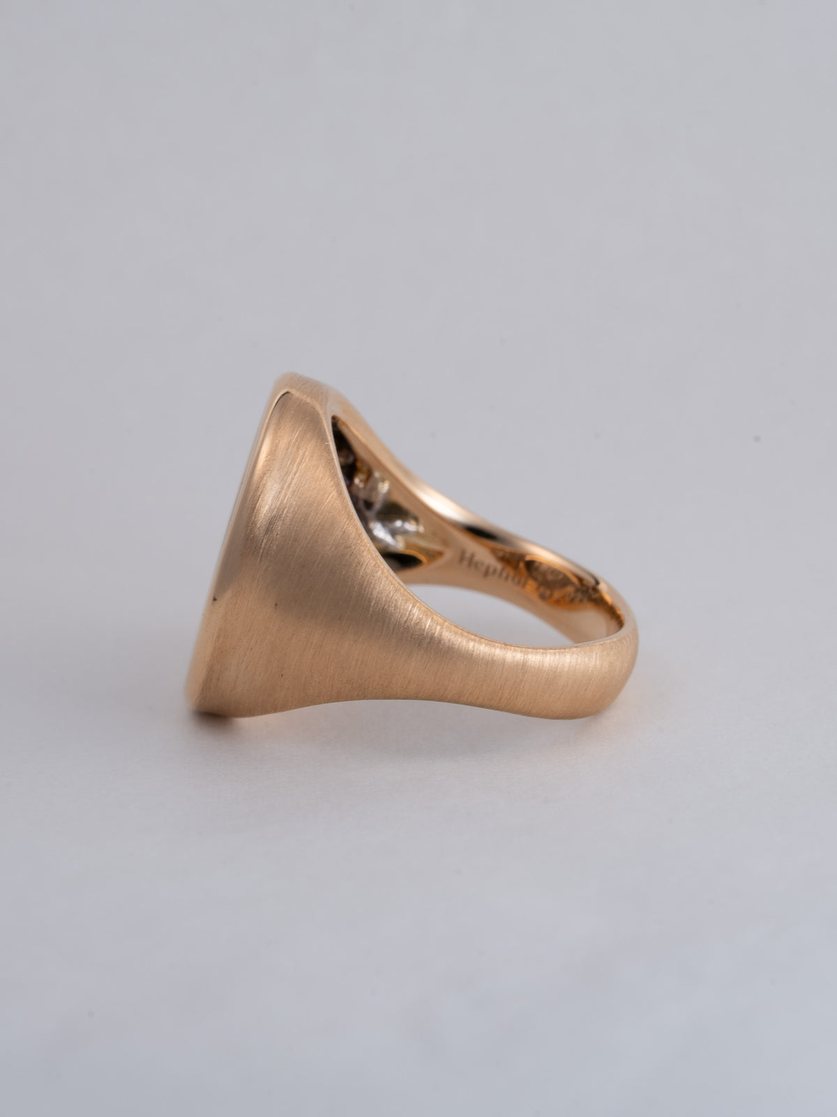 MOMONOLITH Coin Signet Ring -Apollo